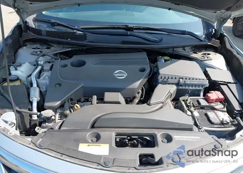 2015 Nissan Altima 2.5 Sv z USA, uszkodzony, nr VIN 1N4AL3AP5FC182865